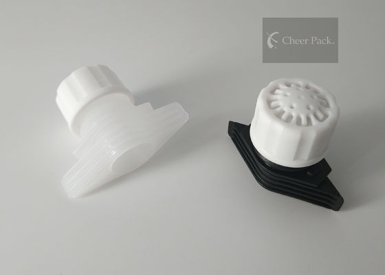 通気性の16mmの口の帽子のPE物質的で白く黒い色の注入の模倣