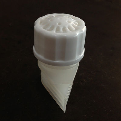 150C新しいミルク/ヨーグルトのカスタマイズされた設計のための注文のプラスチックびんの口の帽子