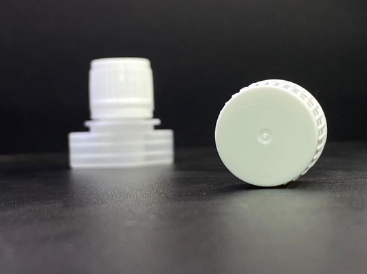 洗剤袋の包装に使用する13mmプラスチックスプートキャップ