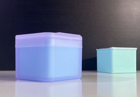 綿のシートと濡れた拭きもののためのプラスチック化粧品のボトル