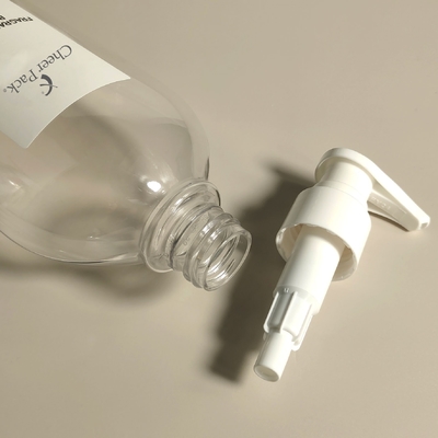 高級PETプラスチック300mlポンプボトル シャンプー用透明黒 洗剤 洗顔剤 包装