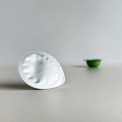 6ml 8ml 化粧品クリームローションのためのパーソナライズ可能なPPゼリーカップ