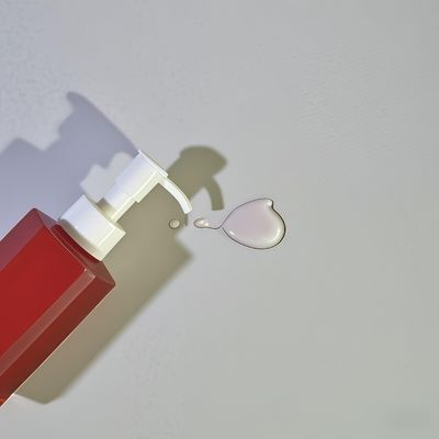 化粧水またはシャンプー用、120ml 150ml 200ml容量の六角ストレートボディPETプラスチックボトル、プレスポンプシーリング