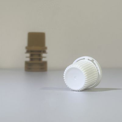食品グレード 10mm PE フリップトップスプート蓋付きプラスチックスクリューキャップ 子供のためのセーフリーム ジェリー製品 柔軟な袋包装