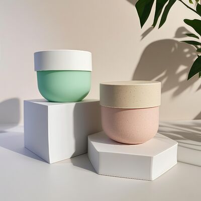 食品グレードのPPプラスチック容器 螺旋トップとUVプリントラベル 150-500ml 化粧品 顔と体クリーム (チアパック)